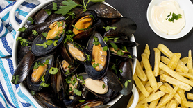 Les jeudis Moules Frites à volonté au restaurant Le Méditerranée à Perpignan