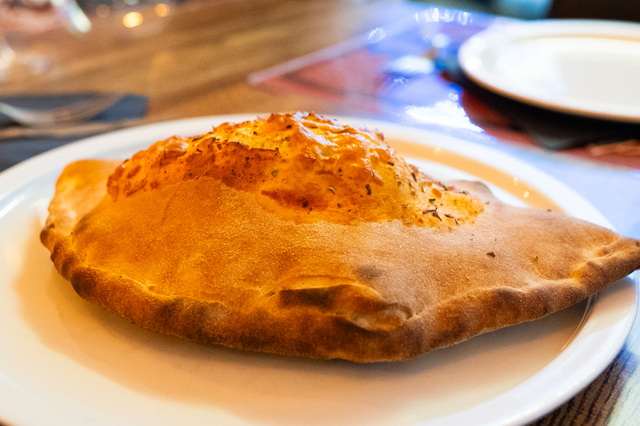 PIZZA CALZONE CANET 