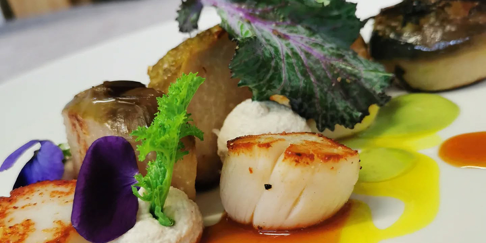 Le 17 Perpignan • restaurant bistronomique • plats faits maison autour du poisson au centre-ville de Perpignan.(® facebook Le 17)